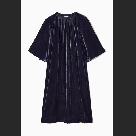 COS GATHERED SILK-BLEND VELVET MIDI DRESS size 6 NWOT - Picture 2 of 4